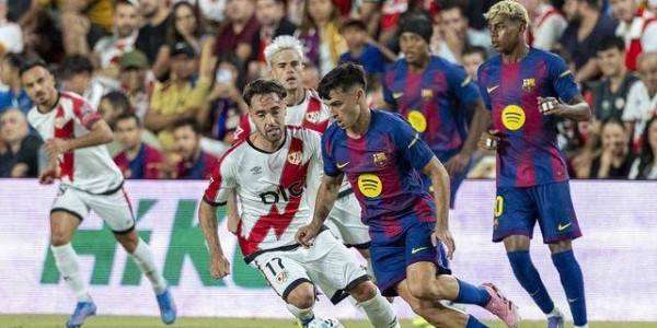 太被动！巴萨几近崩溃，西甲关键战：痛批亚马尔，加西亚1战封神