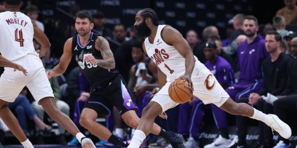 米切尔34分哈登狂送14助攻 骑士胜爵士