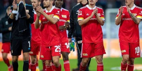 4.11足球推荐：德甲周六超级比赛日：争四、保级、欧战——四场硬仗全解析